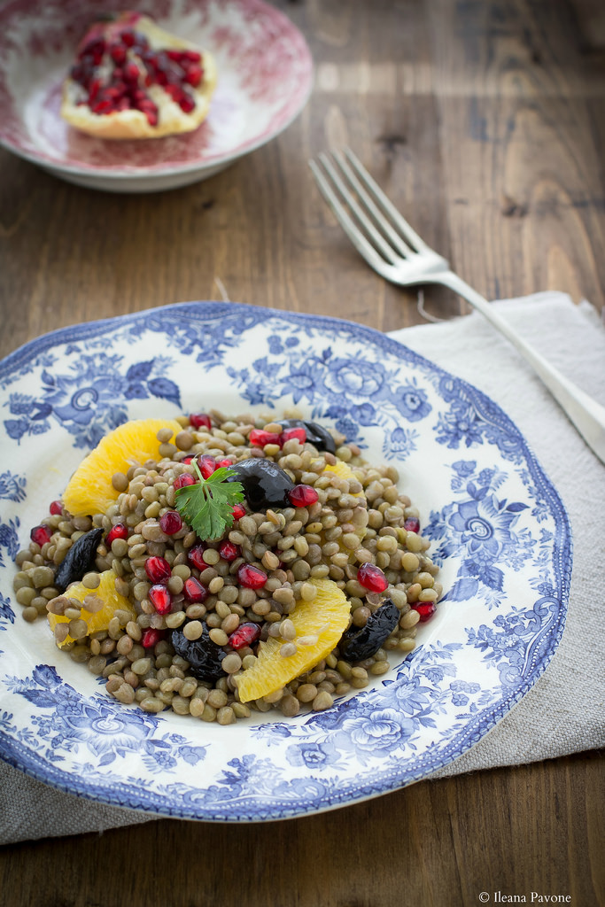 Insalata di lenticchie con arancia e melagrana