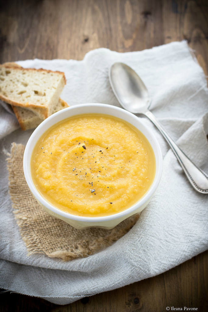 Vellutata con zucca e sedano rapa