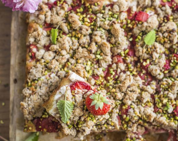 Crumble cake fragole e ricotta